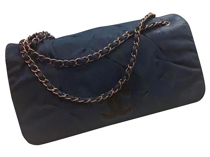 Borsa Chanel in pelle di agnello blu - vista 2