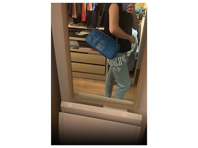 Borsa Chanel in pelle di agnello blu - vista 3