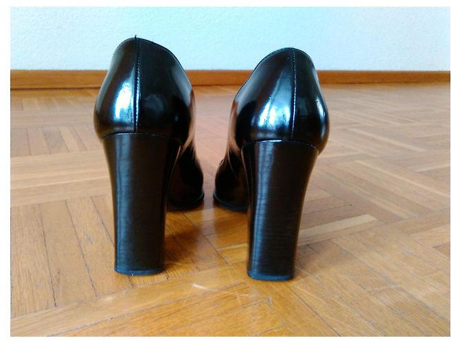 PRADA Dekolleté aus Leder Schwarz - Ansicht 4