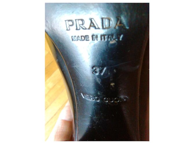 PRADA Dekolleté aus Leder Schwarz - Ansicht 5