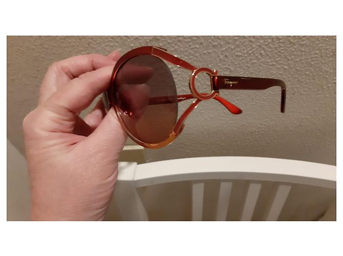 Gafas de sol Salvatore Ferragamo rojas - vista 2