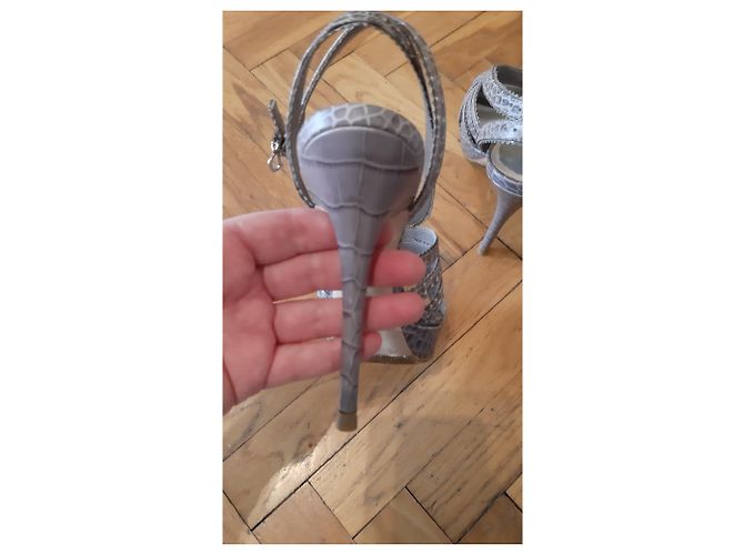 Sandali Christian Dior in pelle grigi Grigio - vista 8