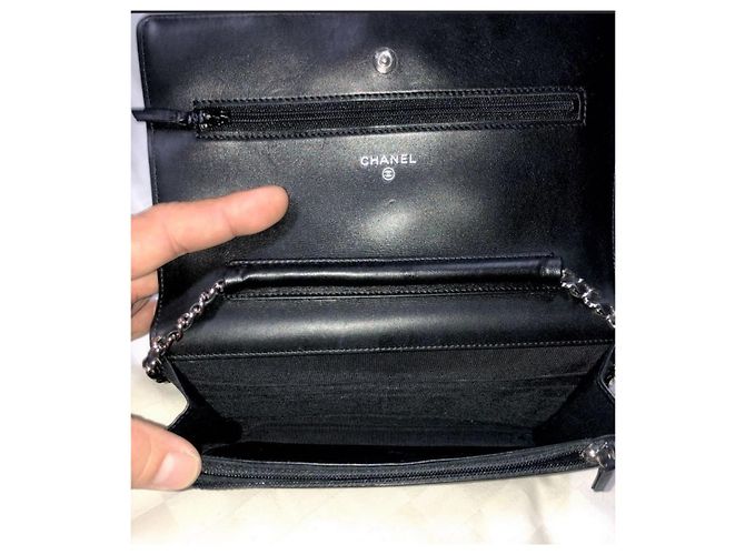 Portafoglio nero Chanel su catena - vista 7