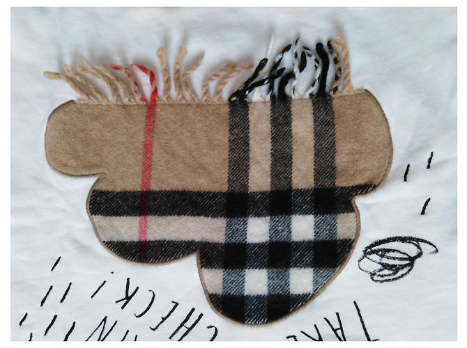 Burberry nuvem - vista 4