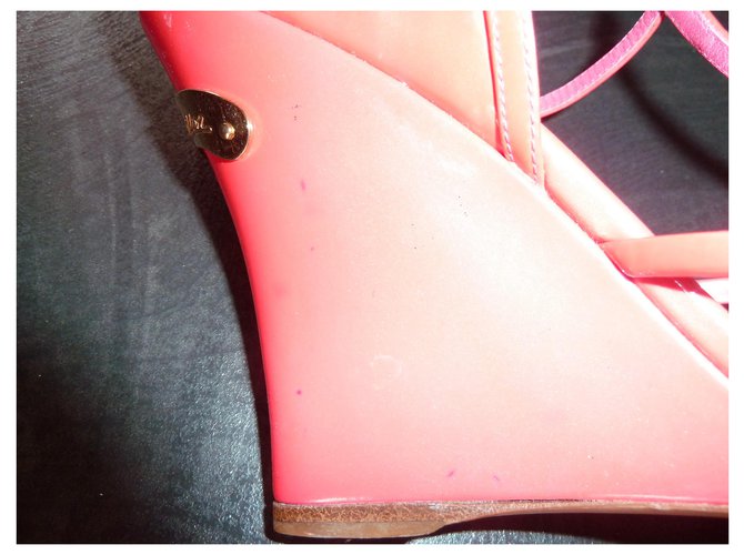 Louis Vuitton Sandali con zeppa Rosa - vista 5