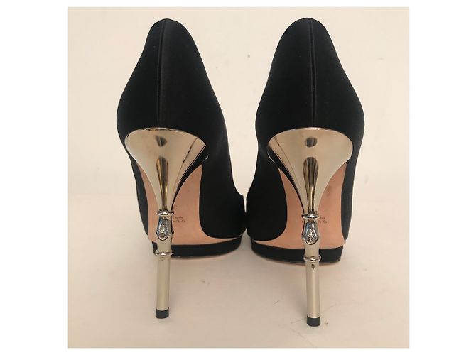 Gucci Peep-Toe Pumps Schwarzer Satin 36 - Ansicht 3