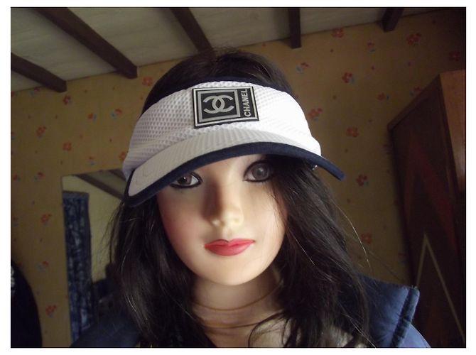 Chanel Cap White - view 5