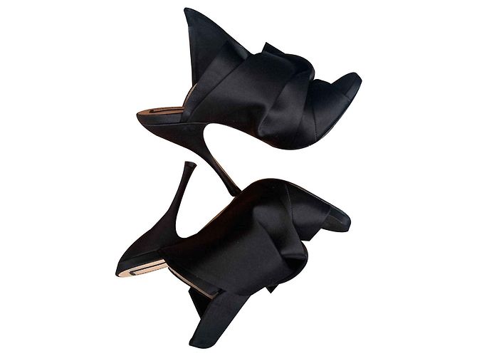 No 21 Bow Mules - view 2