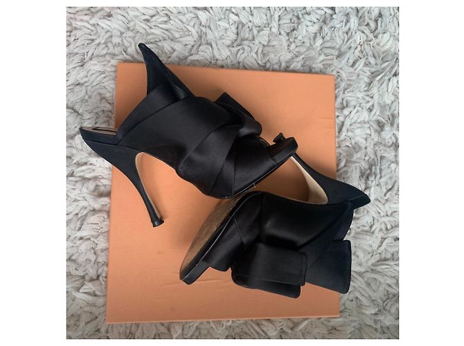 No 21 Bow Mules - view 4
