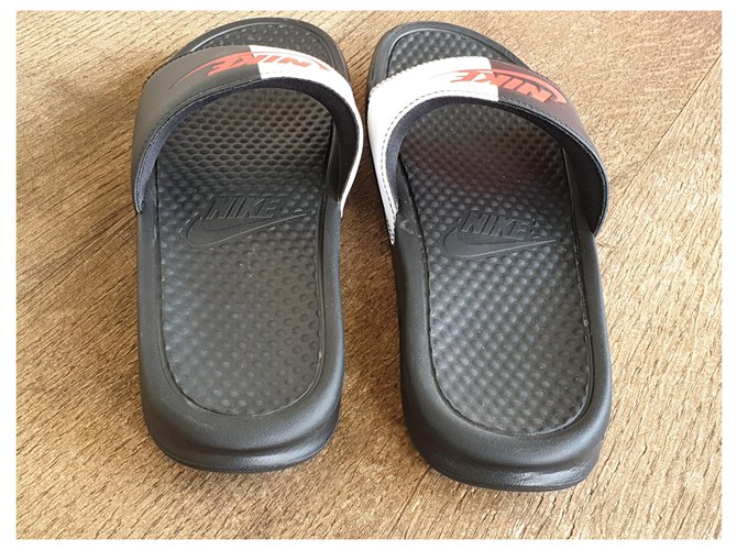 Sandali Nike Benassi Neri Nero - vista 3