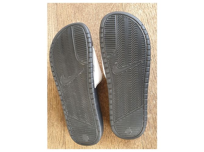 Sandali Nike Benassi Neri Nero - vista 4