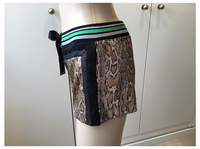 Roberto Cavalli Pantaloncini con paillettes - vista 3