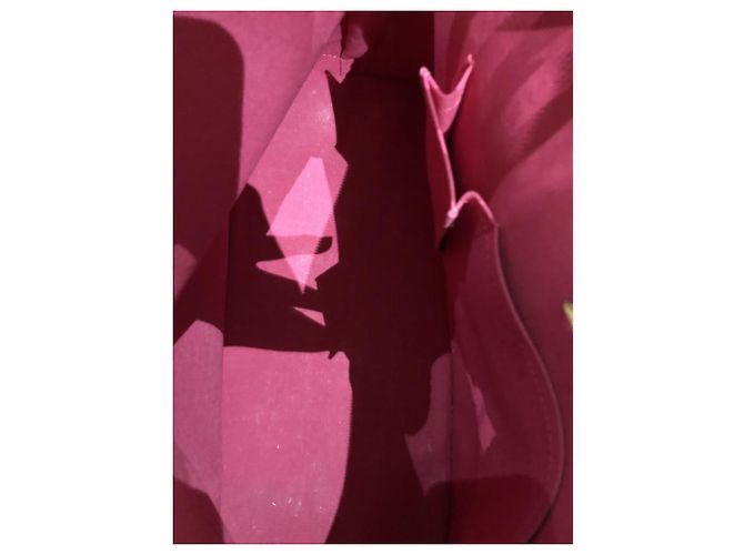 Louis Vuitton Alma Borsa in vernice rosa - vista 5