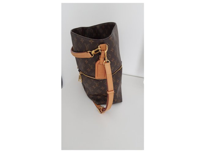 Louis Vuitton Mélie Marrone scuro - vista 3
