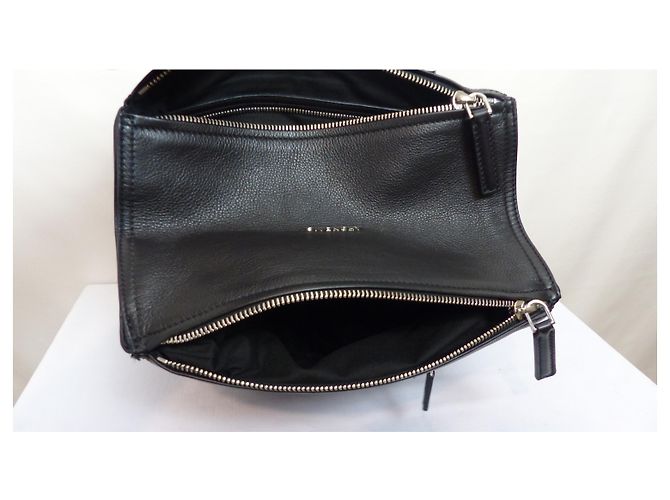 Givenchy Pandora - vue 9
