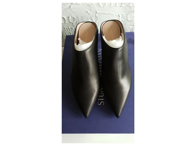 Stuart Weitzman Mules - vista 2