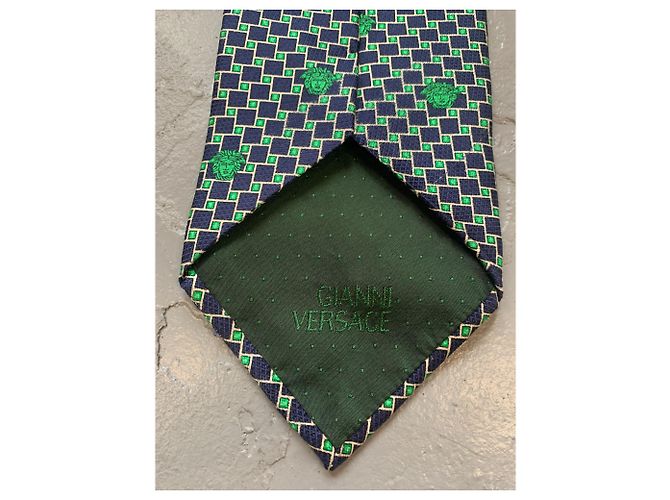 Cravatta Gianni Versace Medusa in seta verde scuro - vista 3