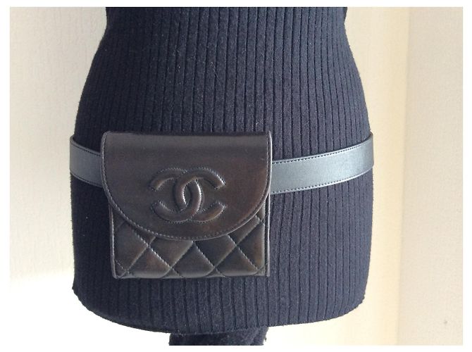 Chanel Wallet on Chain in pelle nera Nero - vista 16