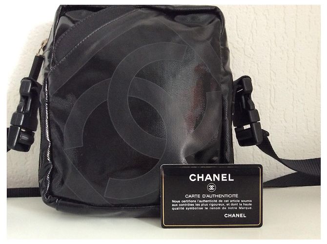 Pochette Chanel in Nylon Nero - vista 3