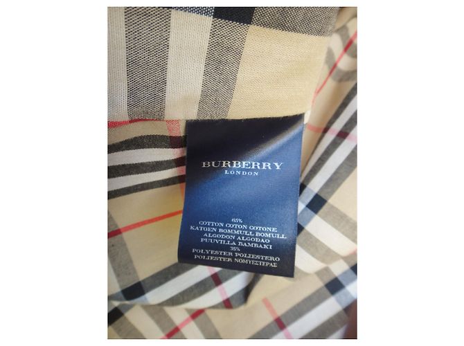 Burberry Markfield modelo a prueba de agua - vista 6