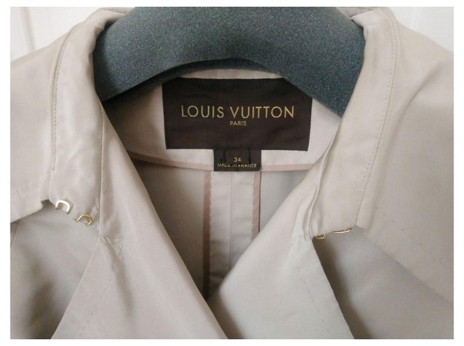 Louis Vuitton Gabardinas Beige - vista 3