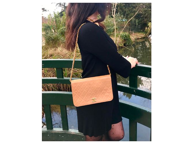 Portafogli per borsa su catena Chanel Beige - vista 7