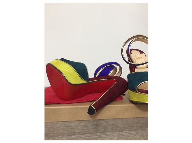 Christian Louboutin Lou Lou danse - vue 5