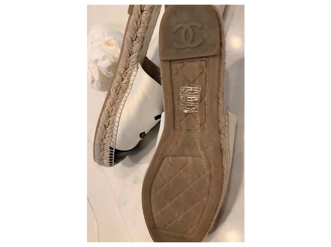 Chanel Classic espadrillas muli EU39 Nero Crema - vista 3