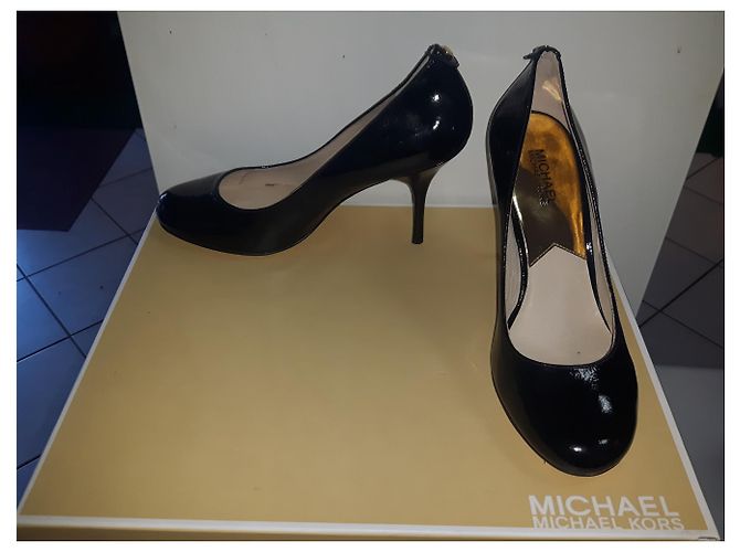 Michael Kors Schwarzer Stöckelschuh MK t40.5 - Ansicht 2