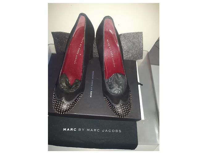 Marc by Marc Jacobs Moderner schwarzer Absatzschuh mit hohen Absätzen - Ansicht 2