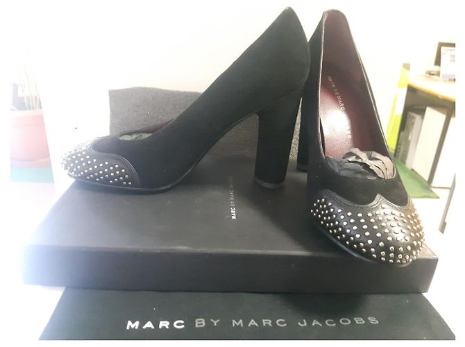Marc by Marc Jacobs Moderner schwarzer Absatzschuh mit hohen Absätzen - Ansicht 5