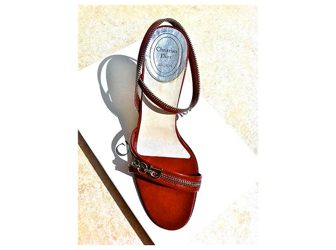 Sandali Dior in vernice rossa - vista 4