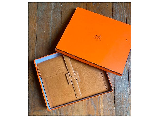 Hermès Jige GM Beige Caramelo - vista 19