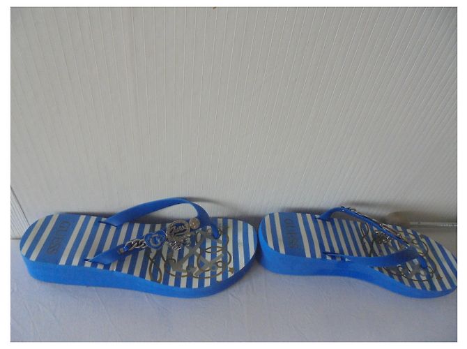 Mules compensées Guess Offset bleu et blanc Doré - vue 3