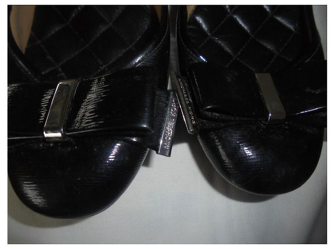 Bailarinas Michael Kors en charol negro con tacón cuadrado - vista 3