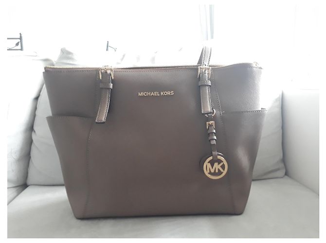 Borsa a mano Michael Kors Jet Set in pelle beige - vista 2