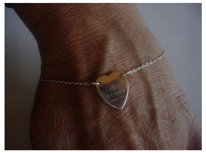 Bracciale a cuore Gucci in argento 925 - vista 2