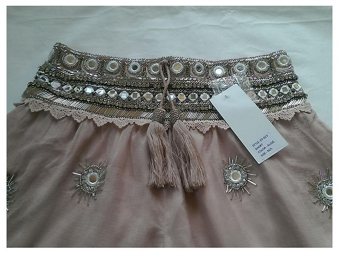 Autre Marque Diamond for eden Mini-Shorts Rosa Viscose mit Perlen und Spitze Pink - Ansicht 4