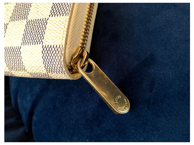 Borsa Louis Vuitton con cerniera e portafoglio Borsa Carrera Beige Grigio - vista 10