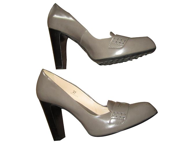 Tod's Pumps Grau Lackleder Größe 37 - Ansicht 2