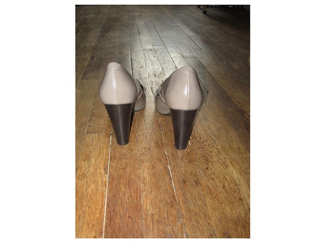 Tod's Pumps Grau Lackleder Größe 37 - Ansicht 5