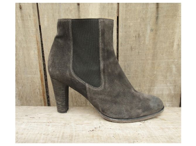N.D.C. Made By Hand Botas NDC hechas a mano. Gris - vista 3