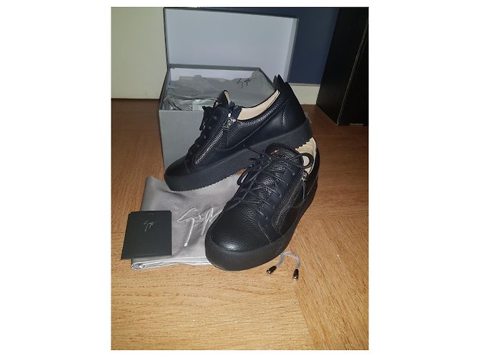 Giuseppe Zanotti FRANKIE - vista 2
