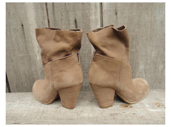 Vic Matié Botines de ante Vic Matie Beige - vista 5