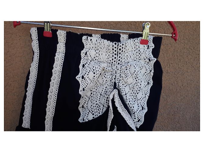 Autre Marque Falda bohemia negra con volantes y encaje blanco de algodón Negro - vista 4