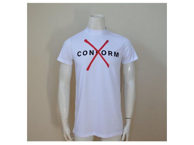 Autre Marque MATTHEW MILLER Protest White T-Shirt Tee Size M MEDIUM Black Red - view 4