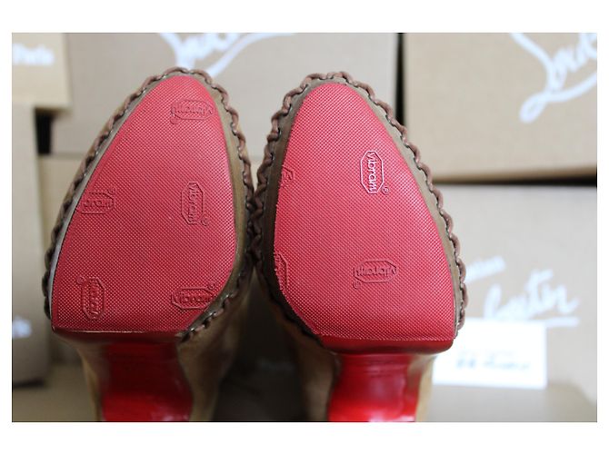 Christian Louboutin Step N Roll 140 Marrone chiaro Caramello - vista 10