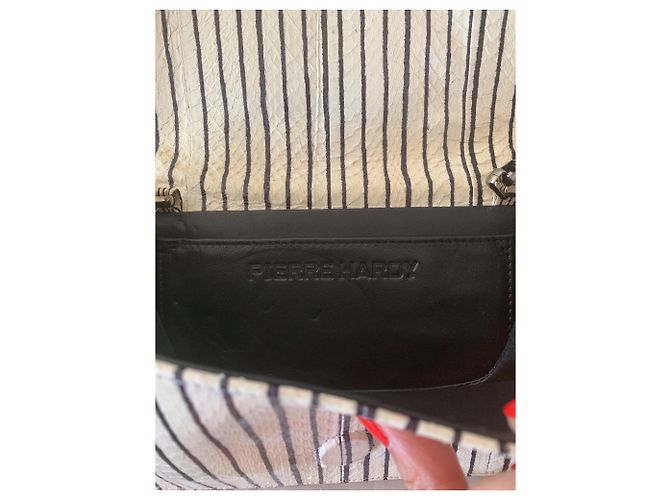 Pierre Hardy Petit sac en python rayé écru et noir - vue 4
