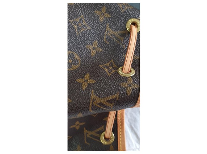 Louis Vuitton Petit Noe Marrone - vista 11