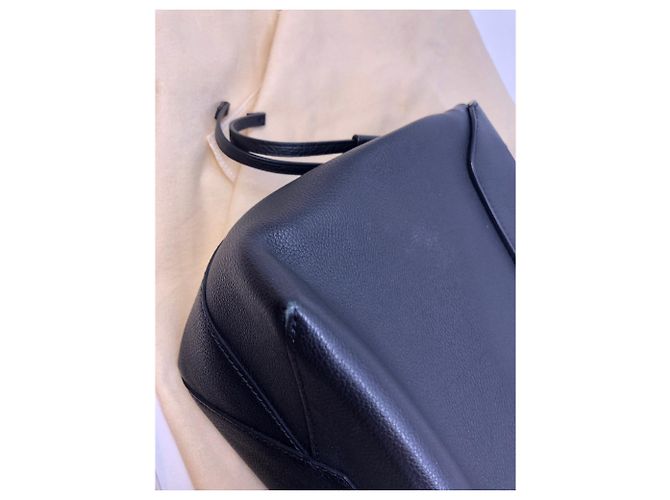Borsa Louis Vuitton Lock Me PM Nero - vista 10